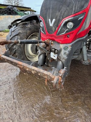 Tracteur agricole Valtra T174eA