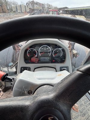 Tracteur agricole Valtra T174eA