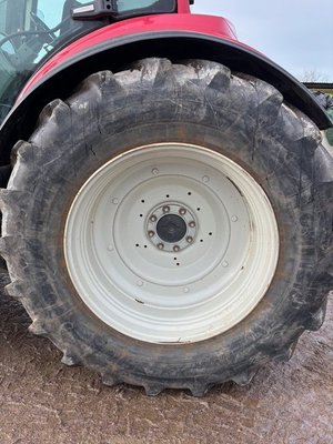 Tracteur agricole Valtra T174eA