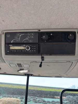 Tracteur agricole Valtra T174eA