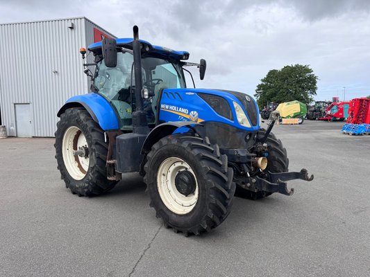 Tracteur agricole New Holland T7.210