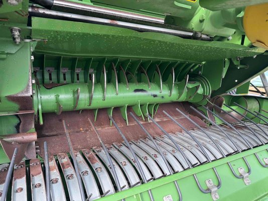 Presse à balles rondes Krone FORTIMA V 1800