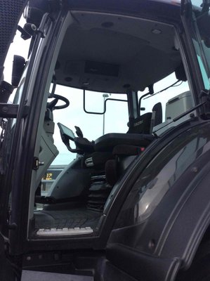 Tracteur agricole Valtra T194V SMARTTOUCH