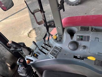 Tracteur agricole Mc Cormick MC 130 - 6