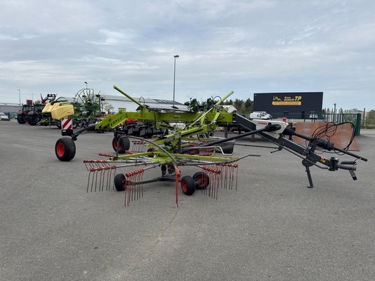 Andaineur Claas Liner 1800 twin