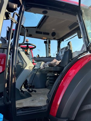 Tracteur agricole Valtra G105A