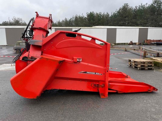Pailleuse Kuhn PRIMOR 2060S
