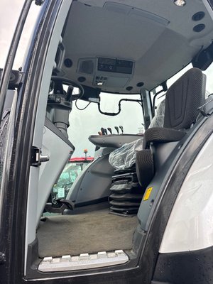 Tracteur agricole Valtra T175EA