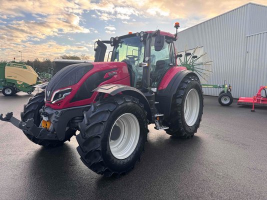 Tracteur agricole - T175EV